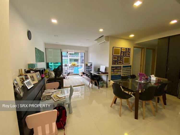 Esparina Residences (D19), Condominium #225931271